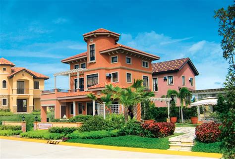 crown asia .